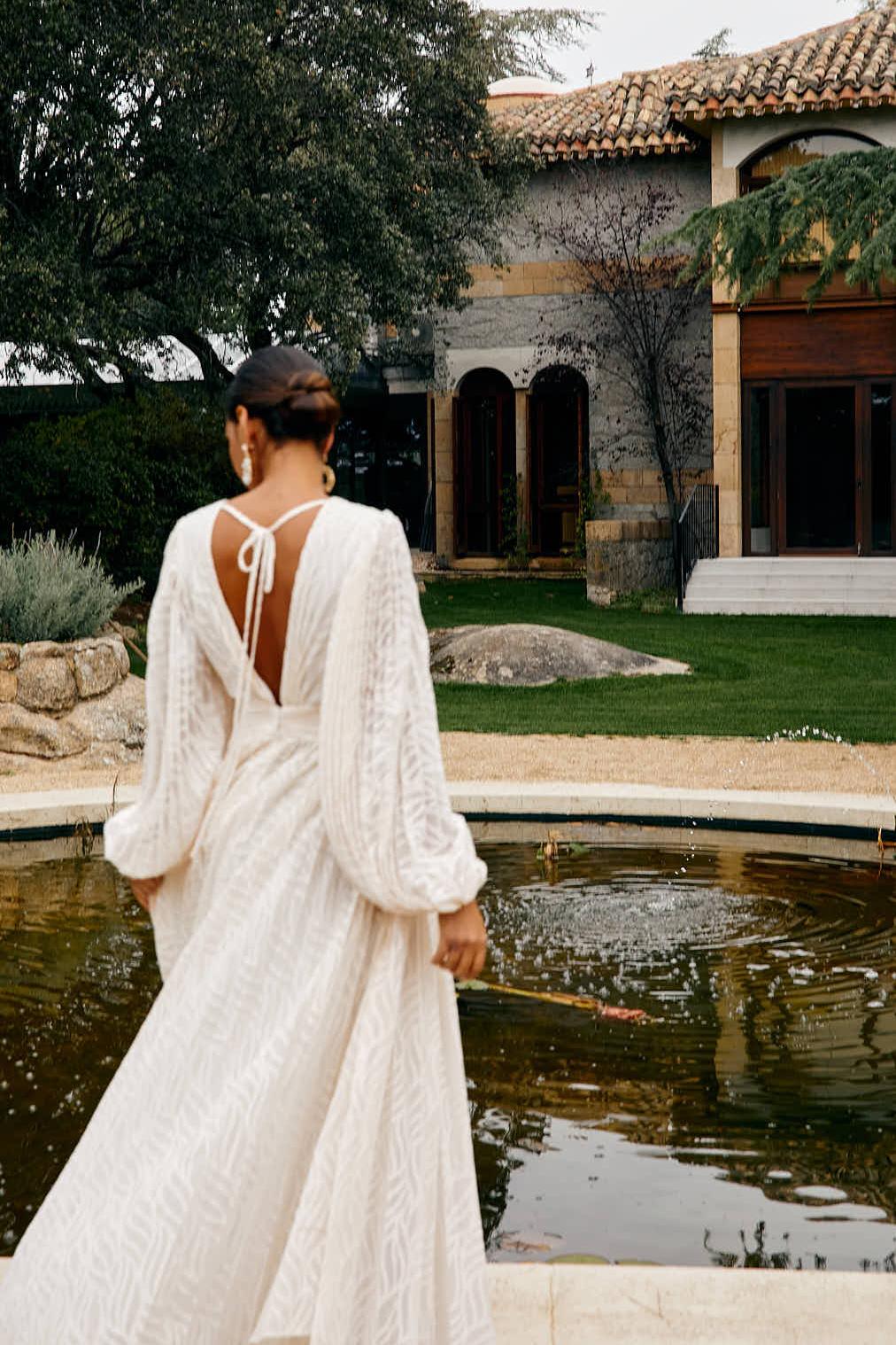 Daisi Lumière | Robe midi élégante