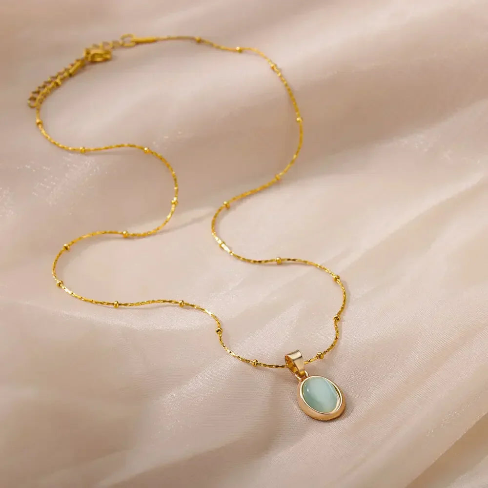 Collier Pendentif Opale Goutte d'Eau en Acier Inoxydable Doré Chic