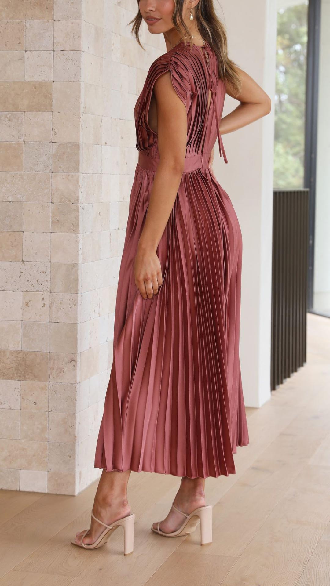 Zara - Lyonique Robe Plissée Chic
