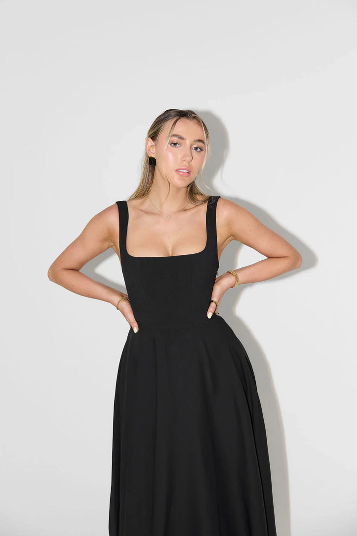 Laëtitia | Robe Midi Carrée